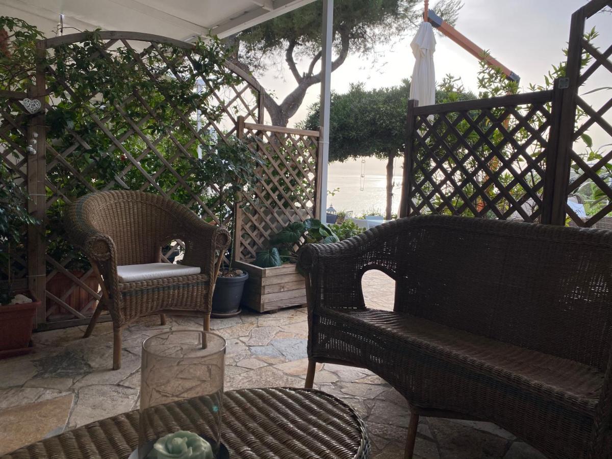 B&B Viadelmare Patu Exterior photo