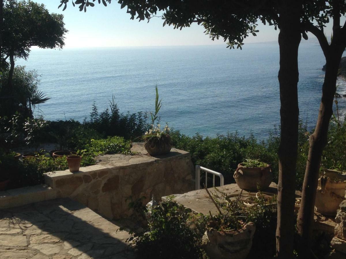 B&B Viadelmare Patu Exterior photo